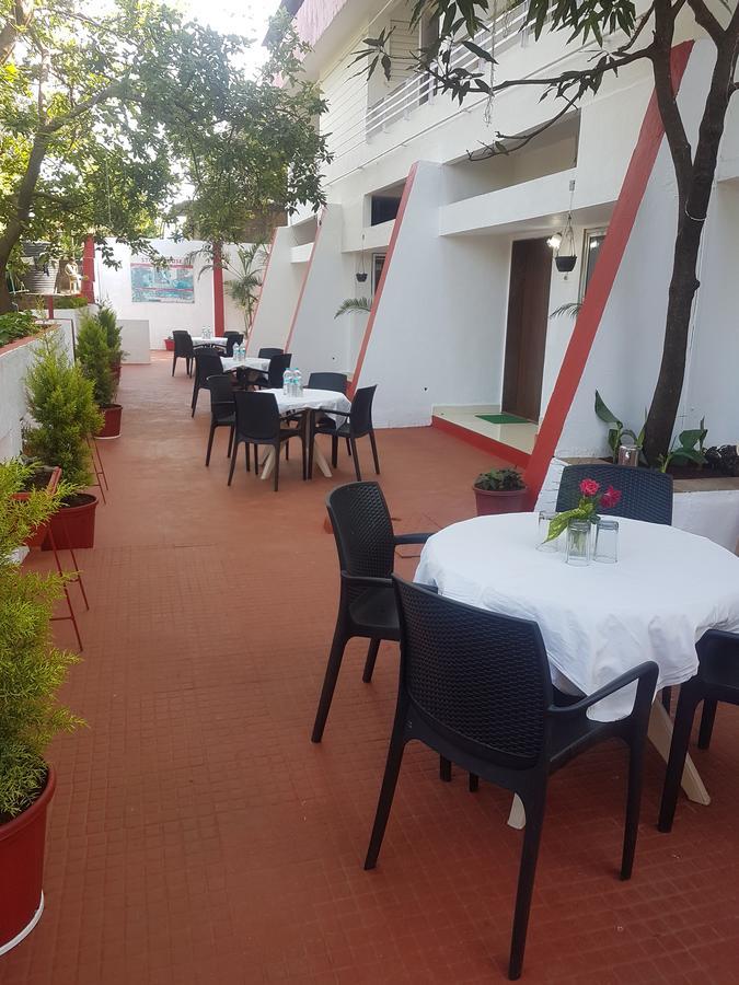 Hotel Stone House Mahābaleshwar Kültér fotó